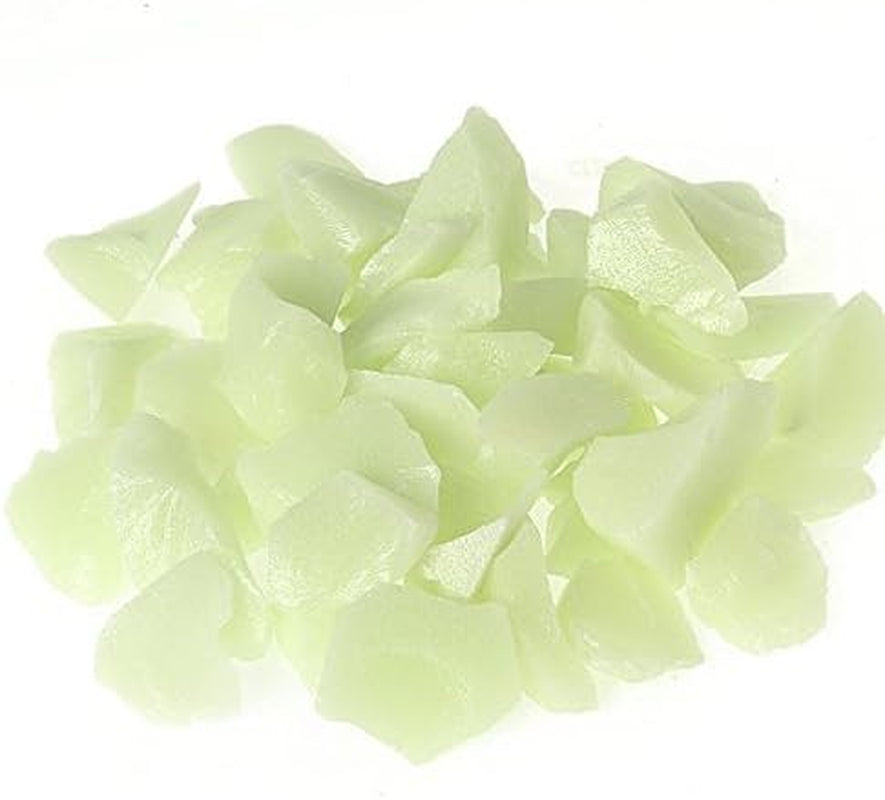 Glow-in-the-Dark Decorative Pebbles, Illuminating Gravel for Aquariums, Fish Tanks, and Succulent Gardens (15-22mm, Yellow-Green)