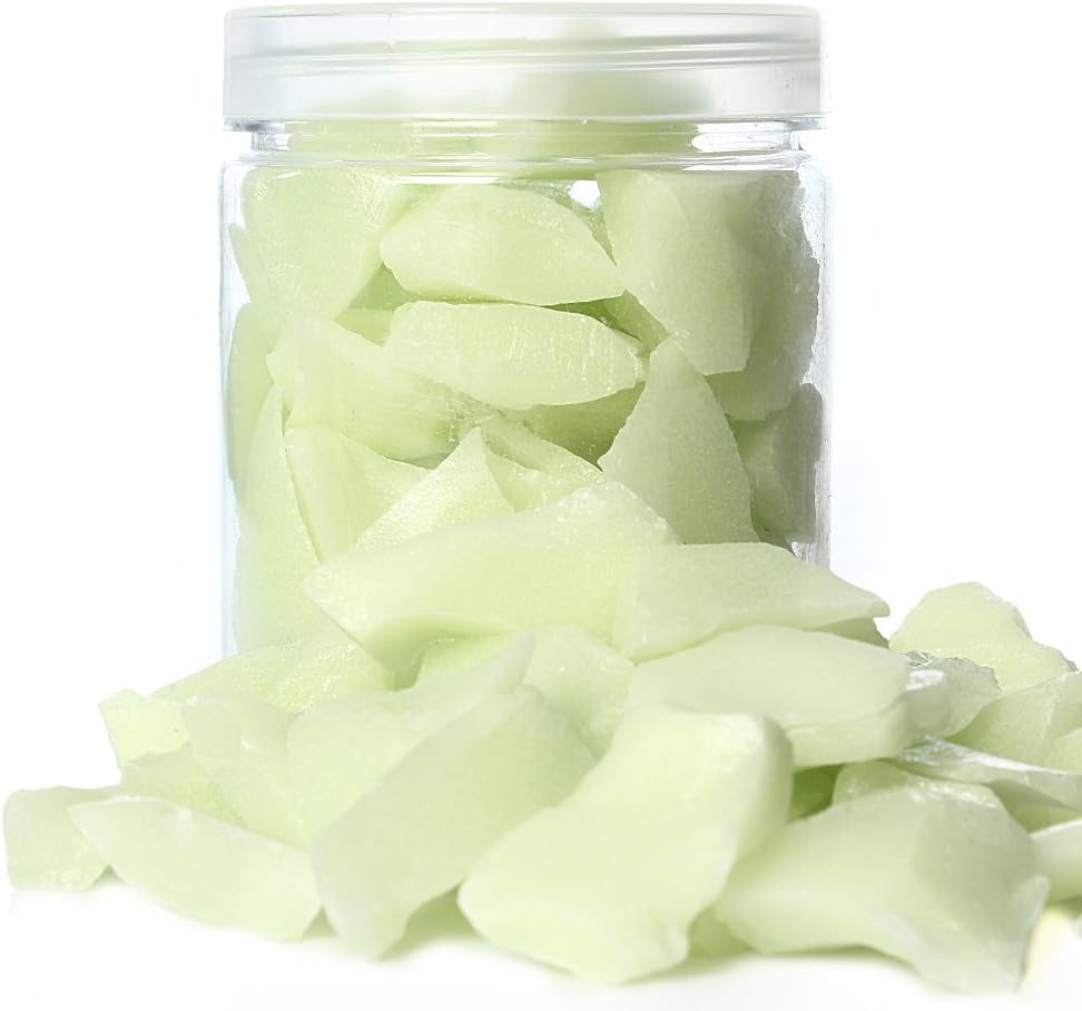 Glow-in-the-Dark Decorative Pebbles, Illuminating Gravel for Aquariums, Fish Tanks, and Succulent Gardens (15-22mm, Yellow-Green)