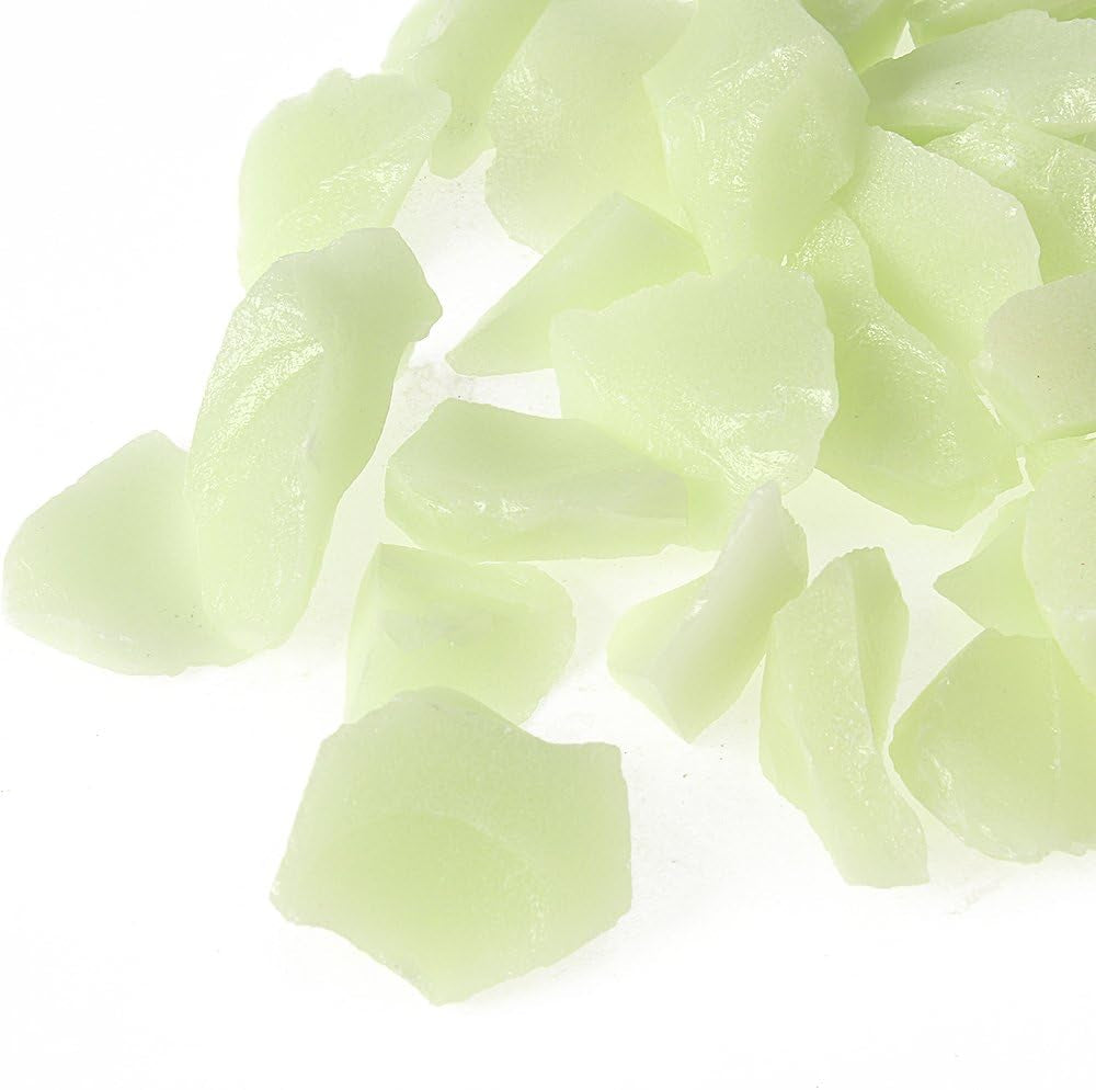 Glow-in-the-Dark Decorative Pebbles, Illuminating Gravel for Aquariums, Fish Tanks, and Succulent Gardens (15-22mm, Yellow-Green)