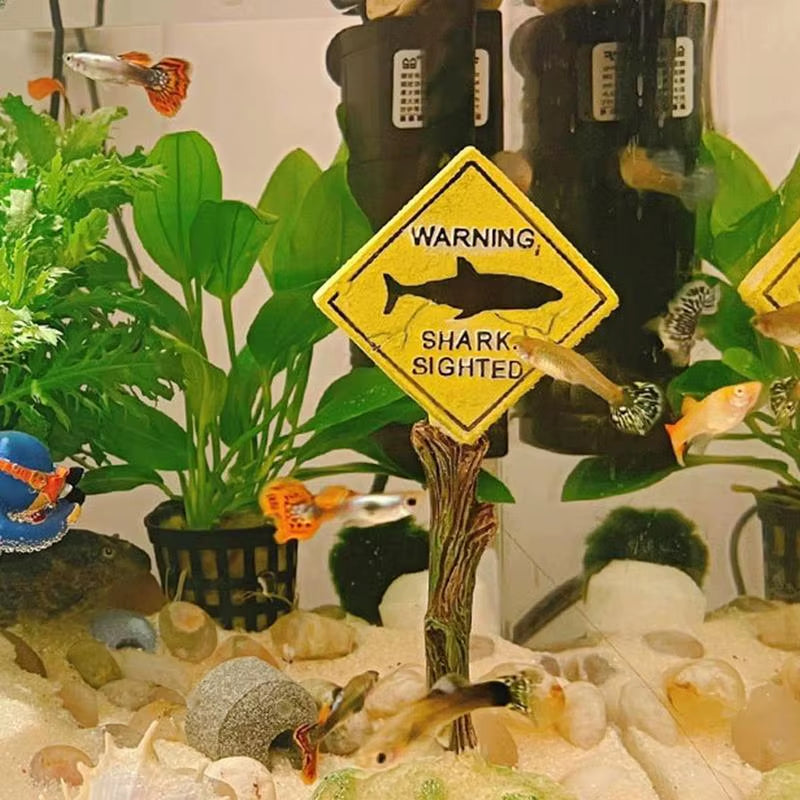 Aquarium Shark Warning Sign Resin Fish Tank Decorations Funny Aquarium Fish Tank Decor Ornaments for Aquarium Fish Tank